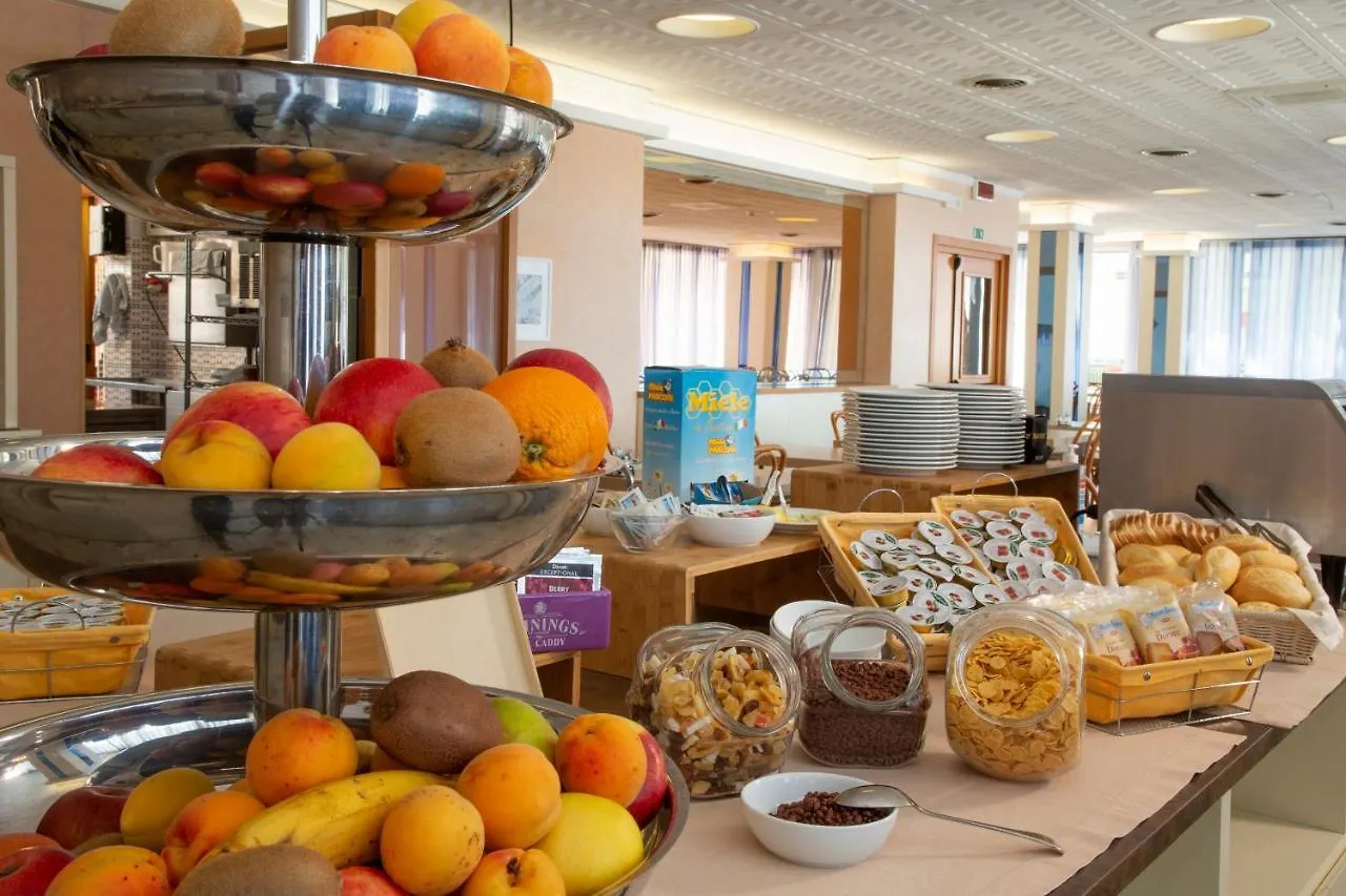 מיסאנו אדריאטיקו Hotel Norma 3*, מיסאנו אדריאטיקו איטליה