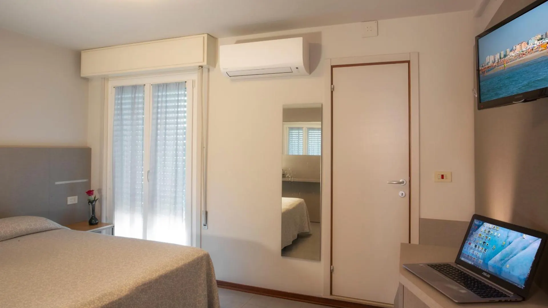 מיסאנו אדריאטיקו Hotel Norma