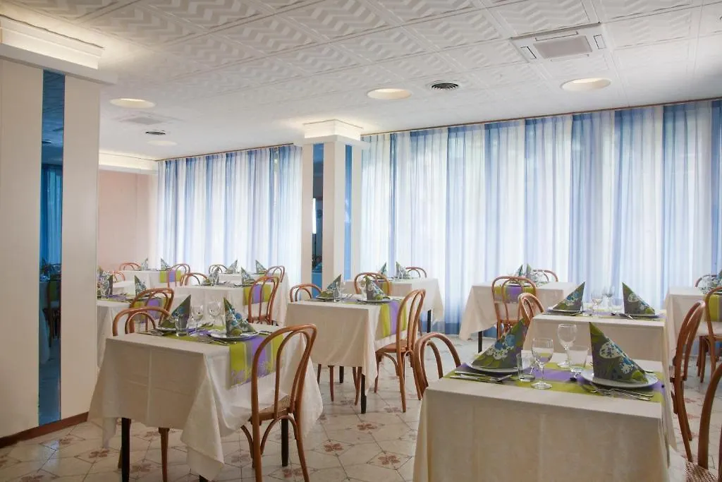 מיסאנו אדריאטיקו Hotel Norma