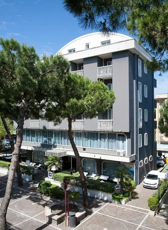 מיסאנו אדריאטיקו Hotel Norma